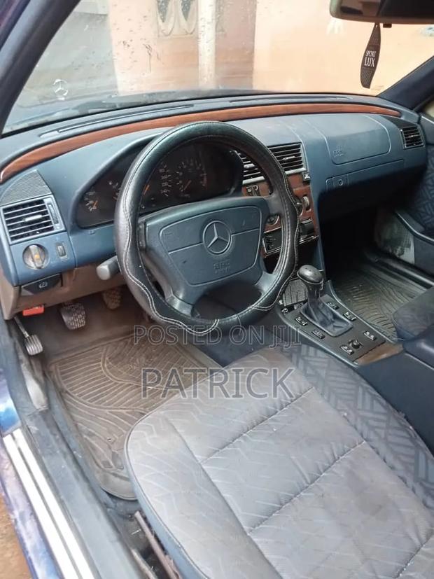 Mercedes-Benz C180 1998 Blue