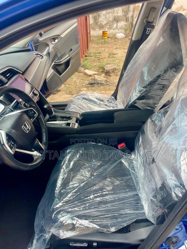 Honda Civic 2020 Blue