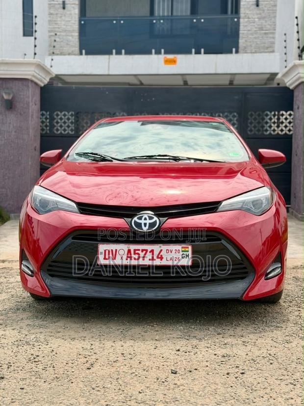 Toyota Corolla LE Eco (1.8L 4cyl 2A) 2019 Red