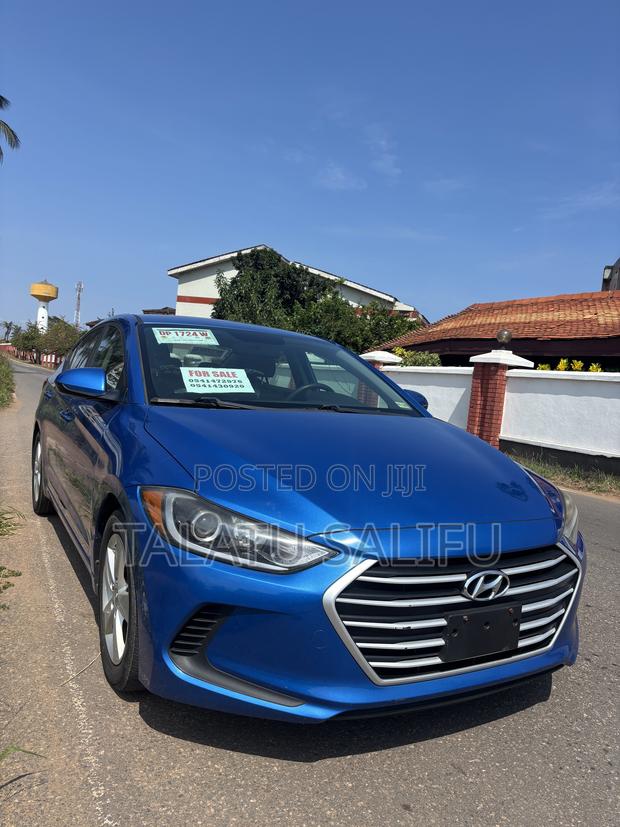 Hyundai Elantra SE Sedan FWD (2.0L 4cyl 6M) 2017 Blue