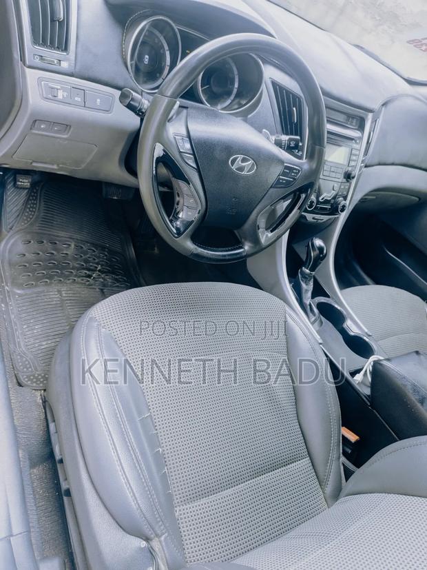 Hyundai Sonata 2012 Silver
