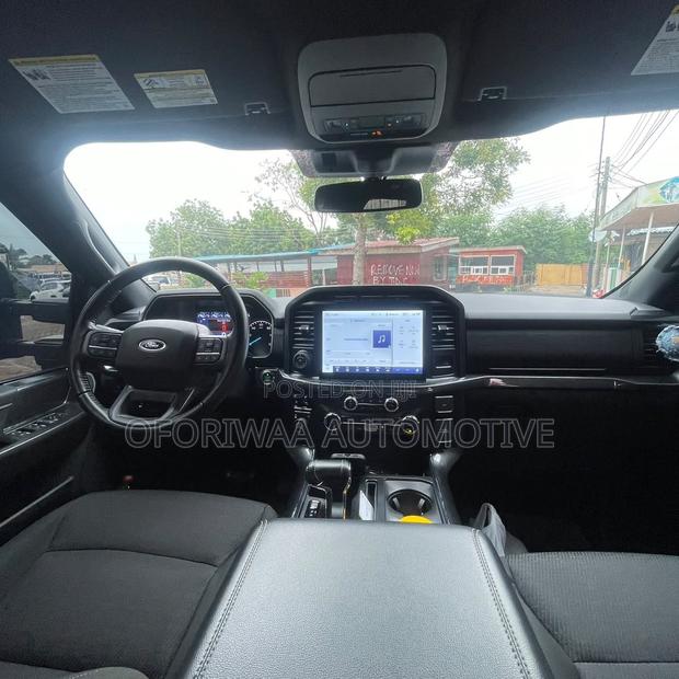 Ford F-150 2022 Blue
