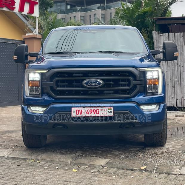 Ford F-150 2022 Blue