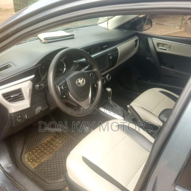 Toyota Corolla S 4dr Sedan (1.8L 4cyl CVT) 2015 Gray