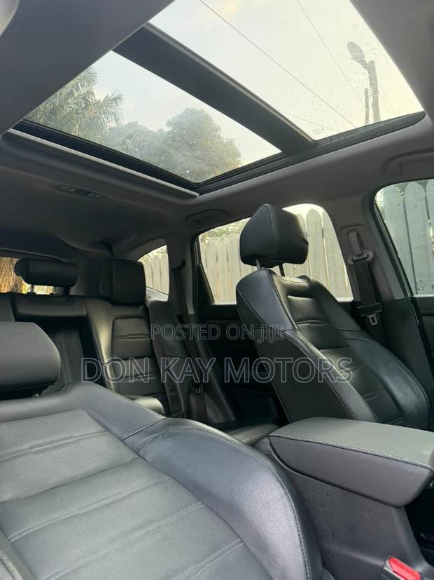 Honda CR-V Touring AWD 2018 Silver