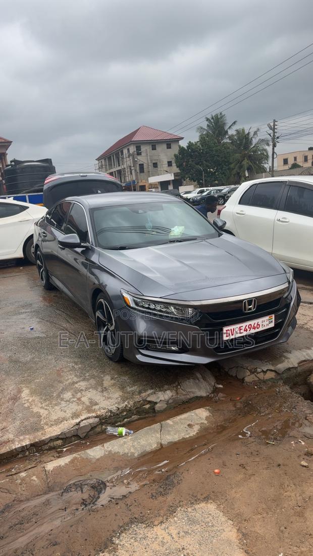 Honda Accord Sport (1.5L 4cyl Turbo 6M) 2019 Gray