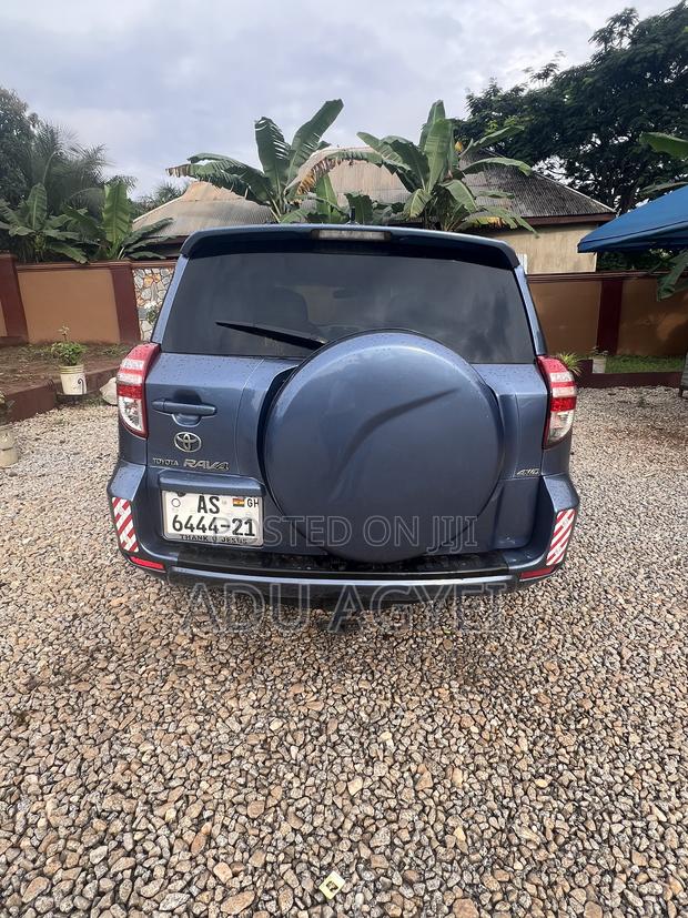 Toyota RAV4 2.5 Limited 4x4 2011 Blue