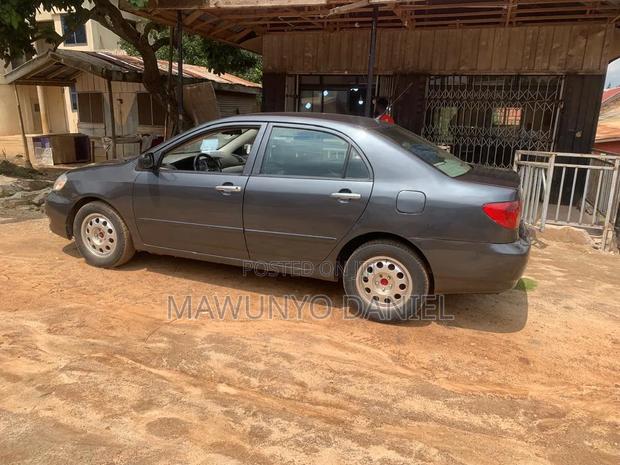 Toyota Corolla 2008 Gray