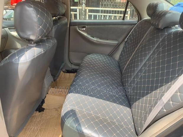 Toyota Corolla 2008 Gray