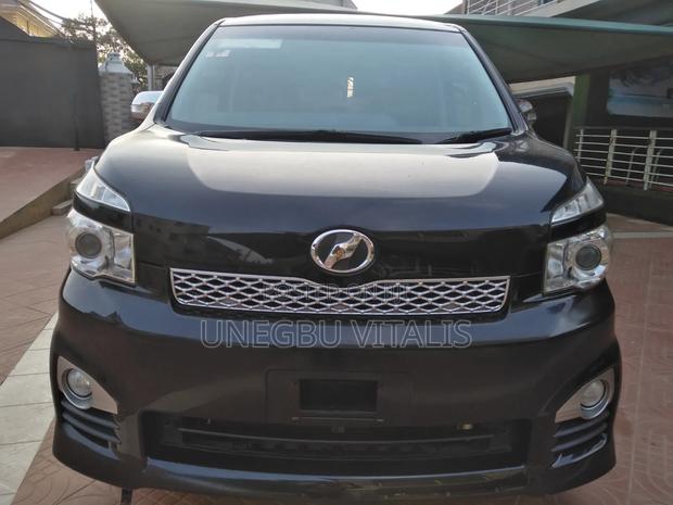 Toyota Voxy V 2WD 8-Seater 2012 Black
