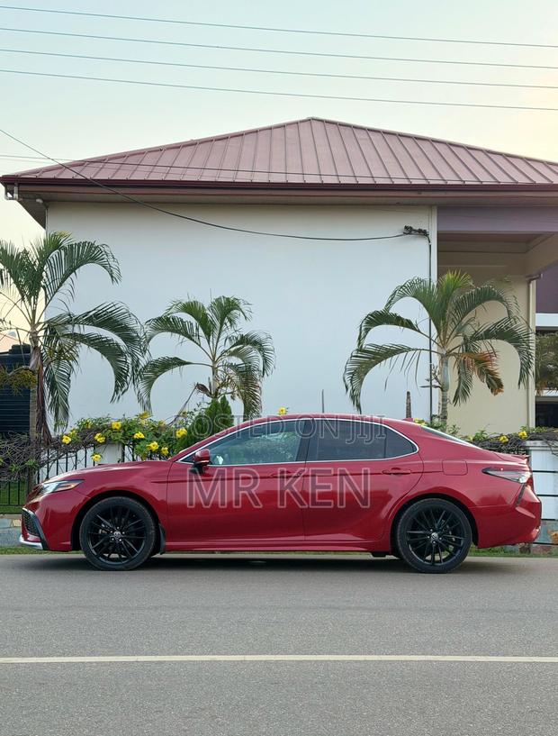 Toyota Camry XSE 2023 Red