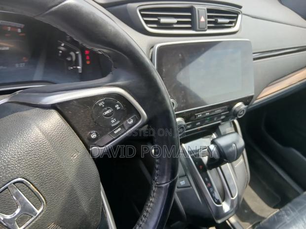 Honda CR-V Touring AWD 2018 Red