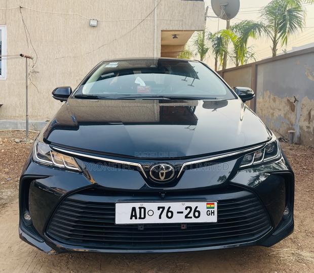 Toyota Corolla LE 2020 Black