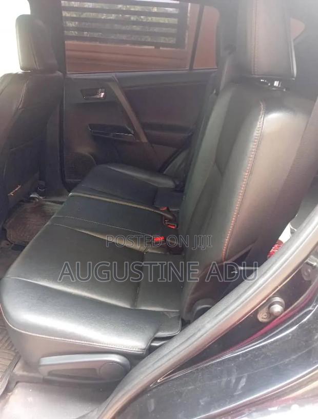 Toyota RAV4 2018 Black