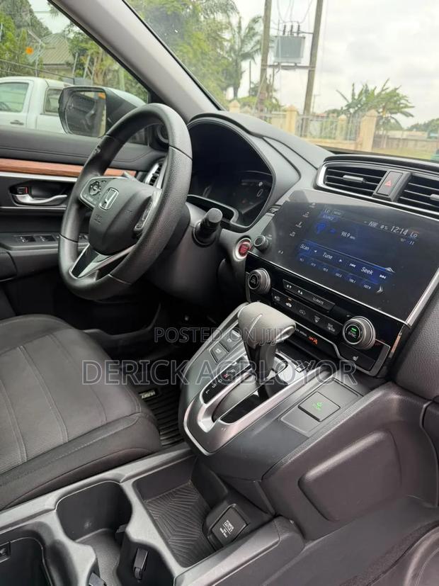 Honda CR-V 2019 Gray