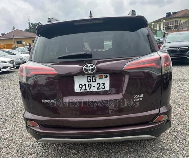 Toyota RAV4 2016 Brown