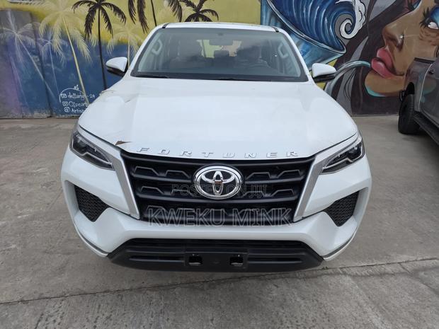 New Toyota Fortuner 2025 White