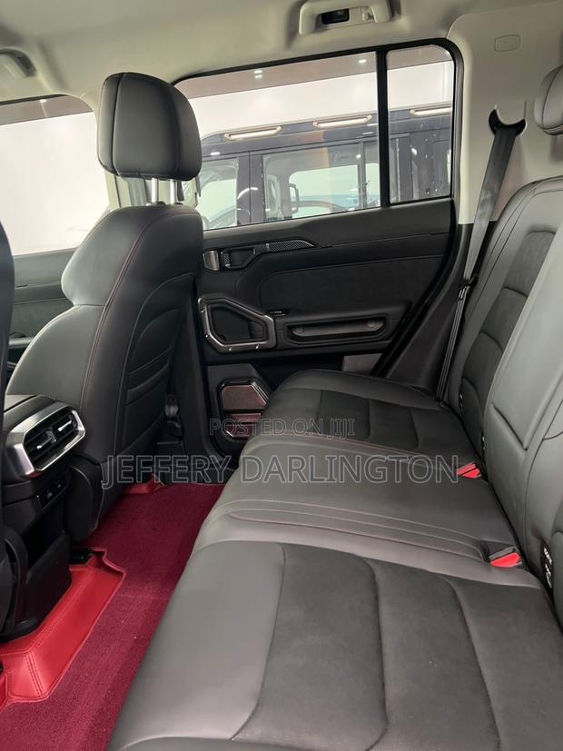 Jetour T2 2.0 Petrol AWD 2025 Black