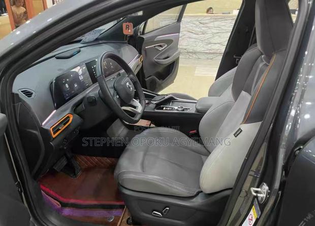 Changan UNI-T 1.5 FWD 2022 Gray
