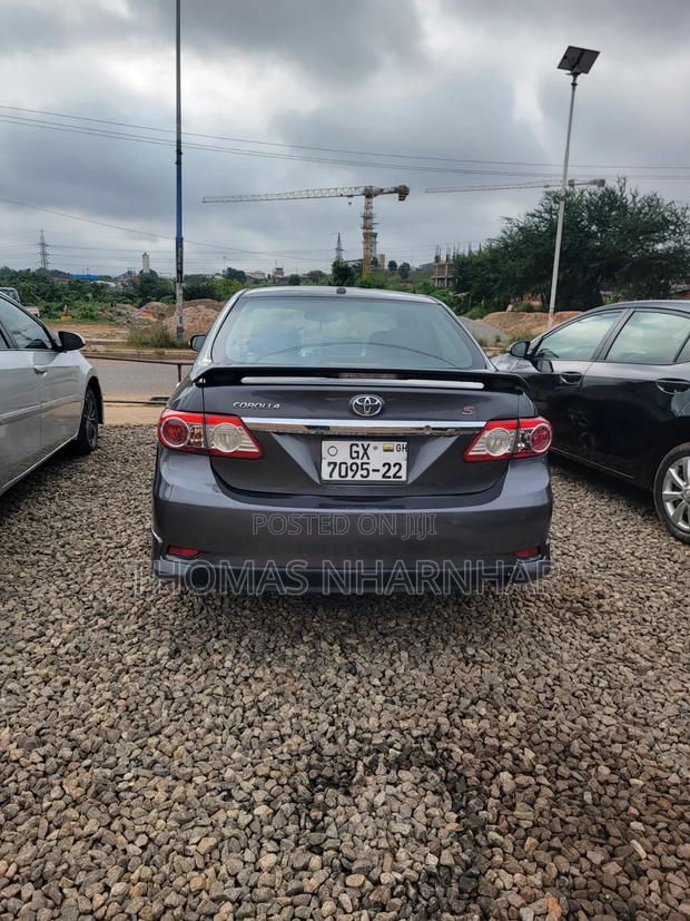 Toyota Corolla 2013 Silver