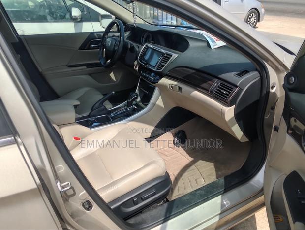 Honda Accord EX-L 4dr Sedan FWD (2.4L 4cyl 2A) 2016 Beige