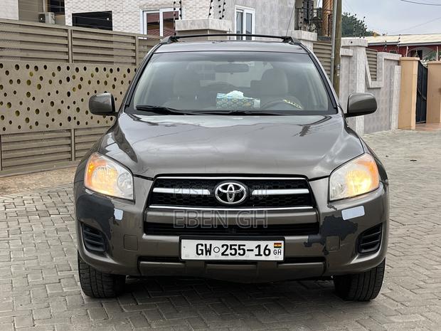 Toyota RAV4 2.5 2010 Gray