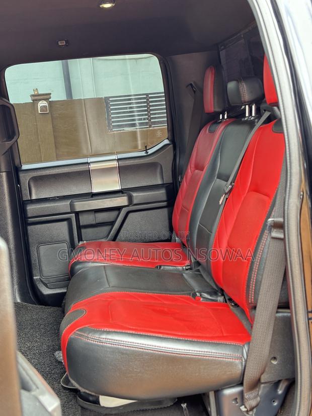 Ford F-150 Limited 4x4 SuperCrew Cab Styleside 5.5 ft. box 145 in. WB