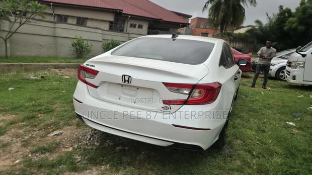 Honda Accord Sport 2018 White