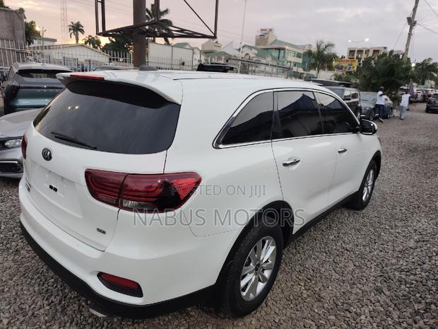 Kia Sorento 2.4L LX AWD 2019 White