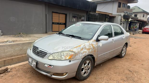 Toyota Corolla 1.8 VVTL-i TS 2007 Silver