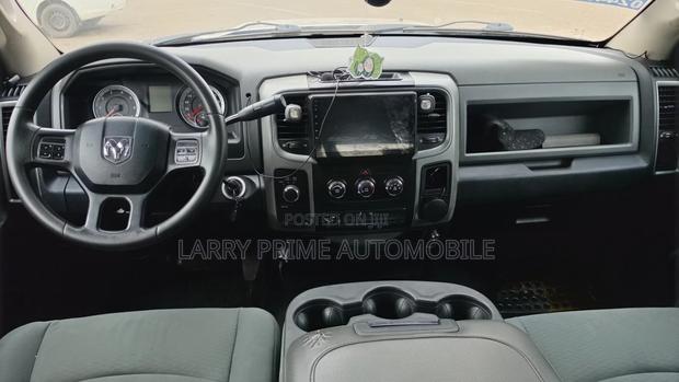 Dodge RAM 1500 5.7 Petrol AWD 2013 Silver