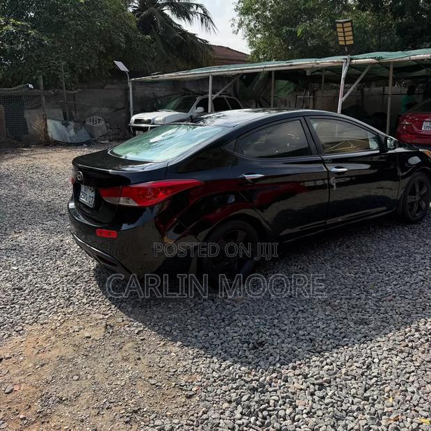 Hyundai Elantra 2014 Black