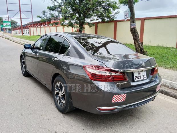 Honda Accord 2017 Gray