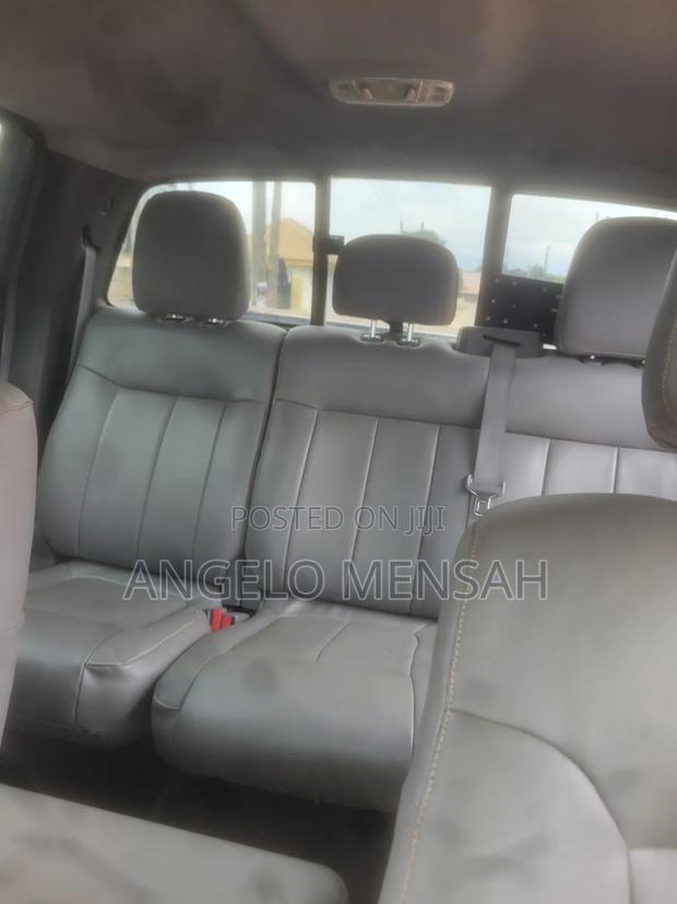 Ford F-150 XLT 2011 Gray