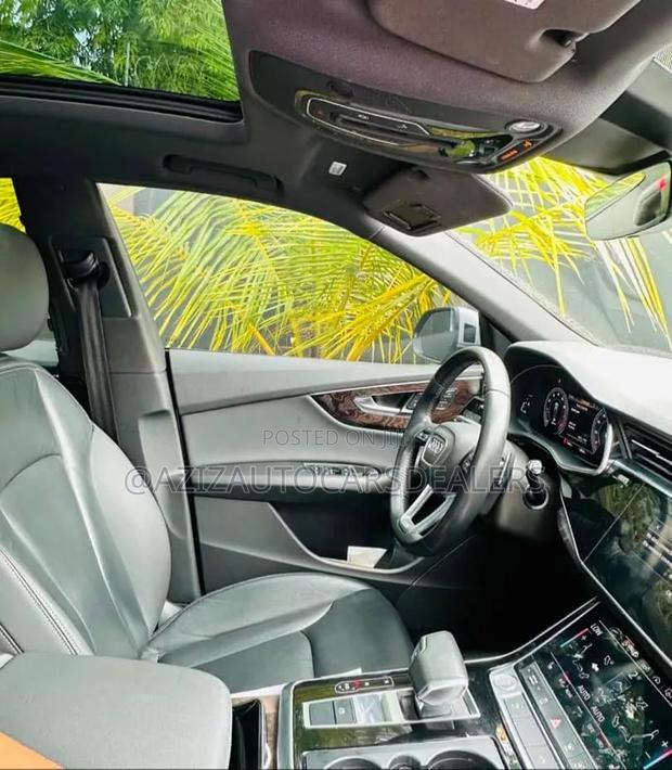 Audi Q8 55 Premium AWD quattro 2020 Gray
