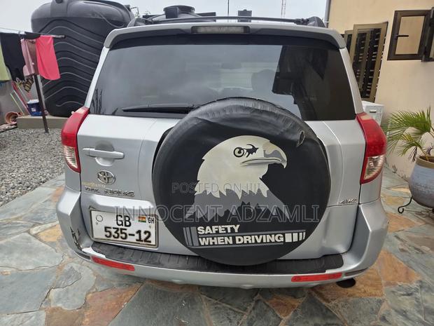 Toyota RAV4 200 4X4 Automatic 2008 Gray
