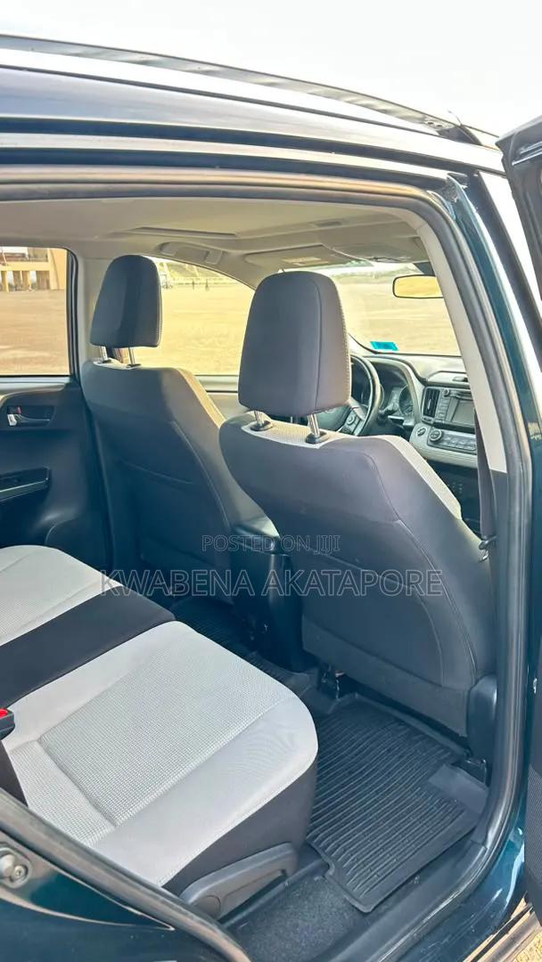 Toyota RAV4 2018 Black