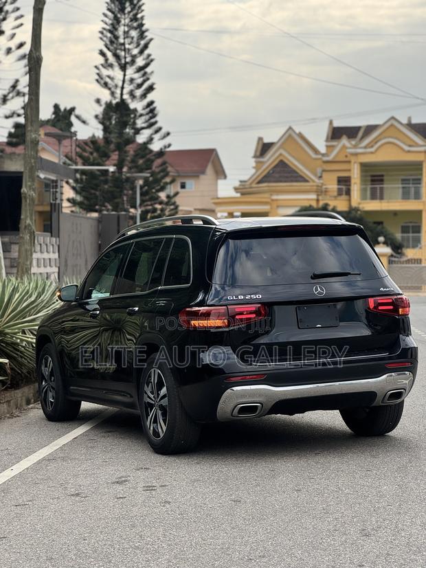 Mercedes-Benz GLB-Class GLB 250 4MATIC AWD 2024 Black