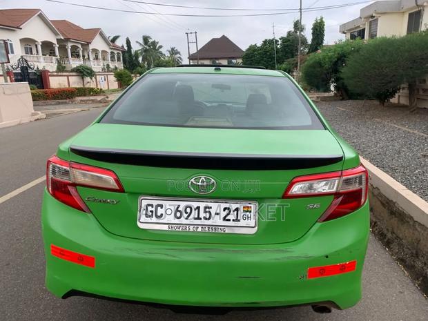 Toyota Camry 2014 Green