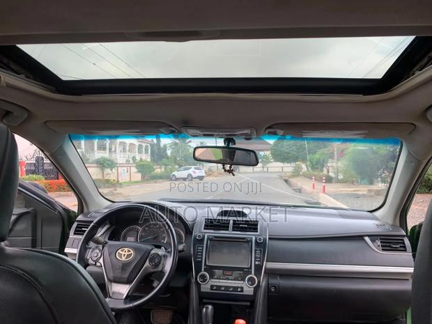 Toyota Camry 2014 Green