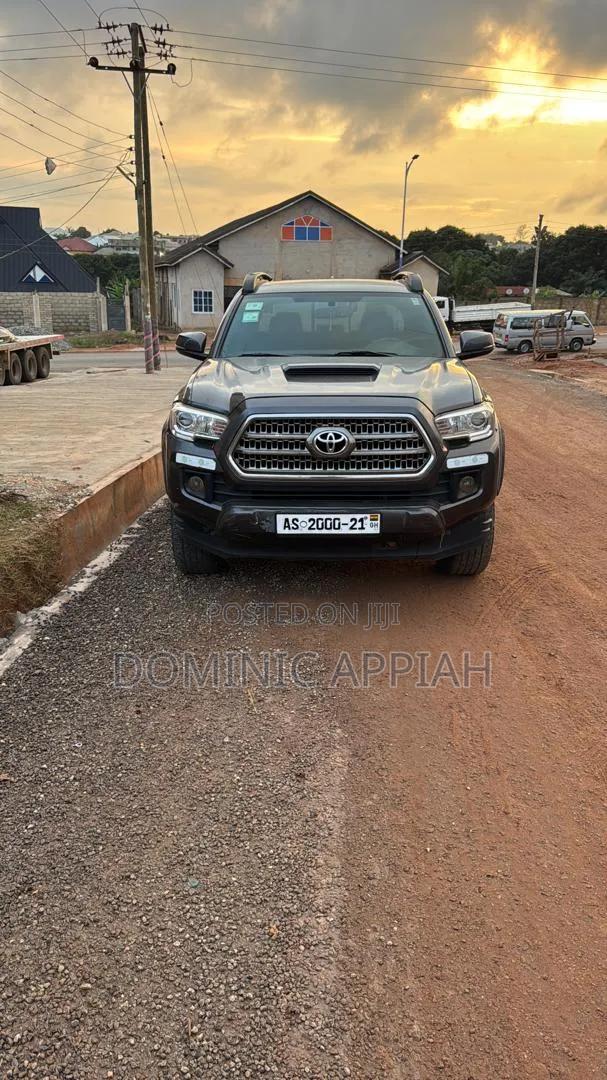 Toyota Tacoma 2017