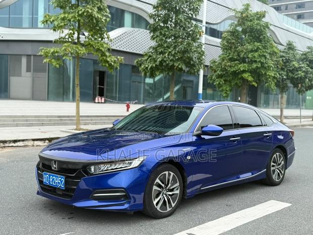 Honda Accord Sport (2.0L 4cyl Turbo 6M) 2019 Blue