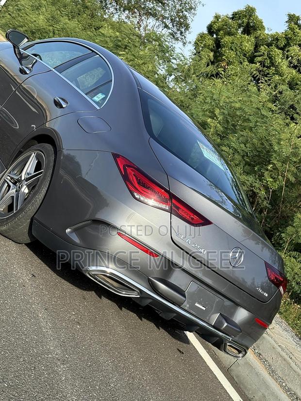 Mercedes-Benz CLA-Class CLA 250 4MATIC Sedan 2022 Gray