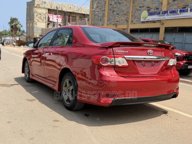 Toyota Corolla S 4dr Sedan (1.8L 4cyl 4A) 2013 Red