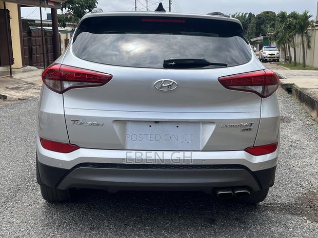Hyundai Tucson Limited AWD 2016 Silver