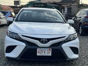 Toyota Camry 2018 White for sale