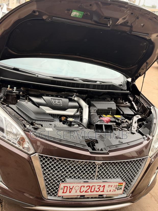 Luxgen U6 2.0 Petrol FWD 2017 Burgundy