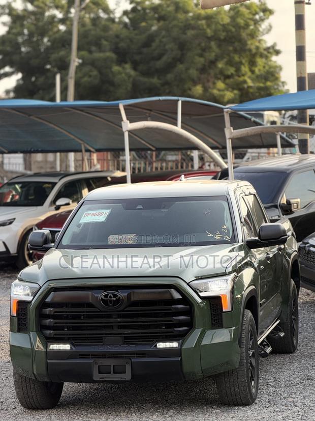Toyota Tundra 2023 Green