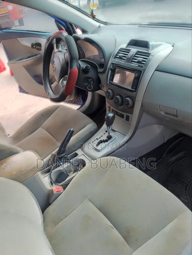 Toyota Corolla LE 4dr Sedan (1.8L 4cyl 4A) 2013 Blue