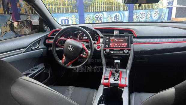 Honda Civic Sport Hatchback 2020 White